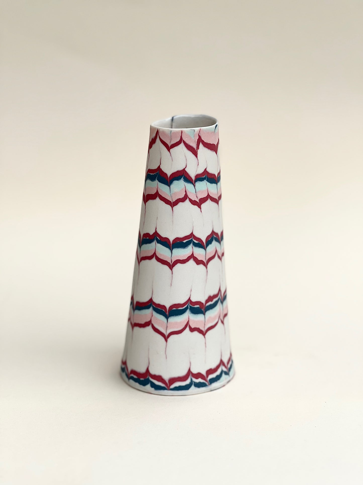Conical vases - fishtail stripes red, pink, green on withe background