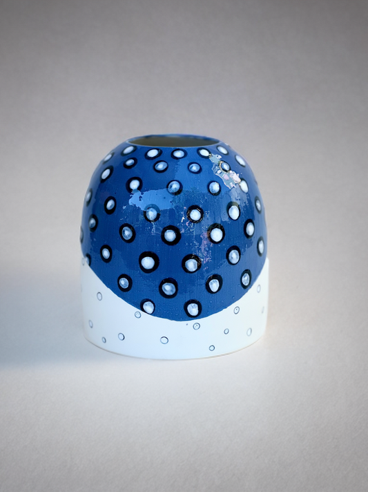 Penelope -  almost blue cylinder