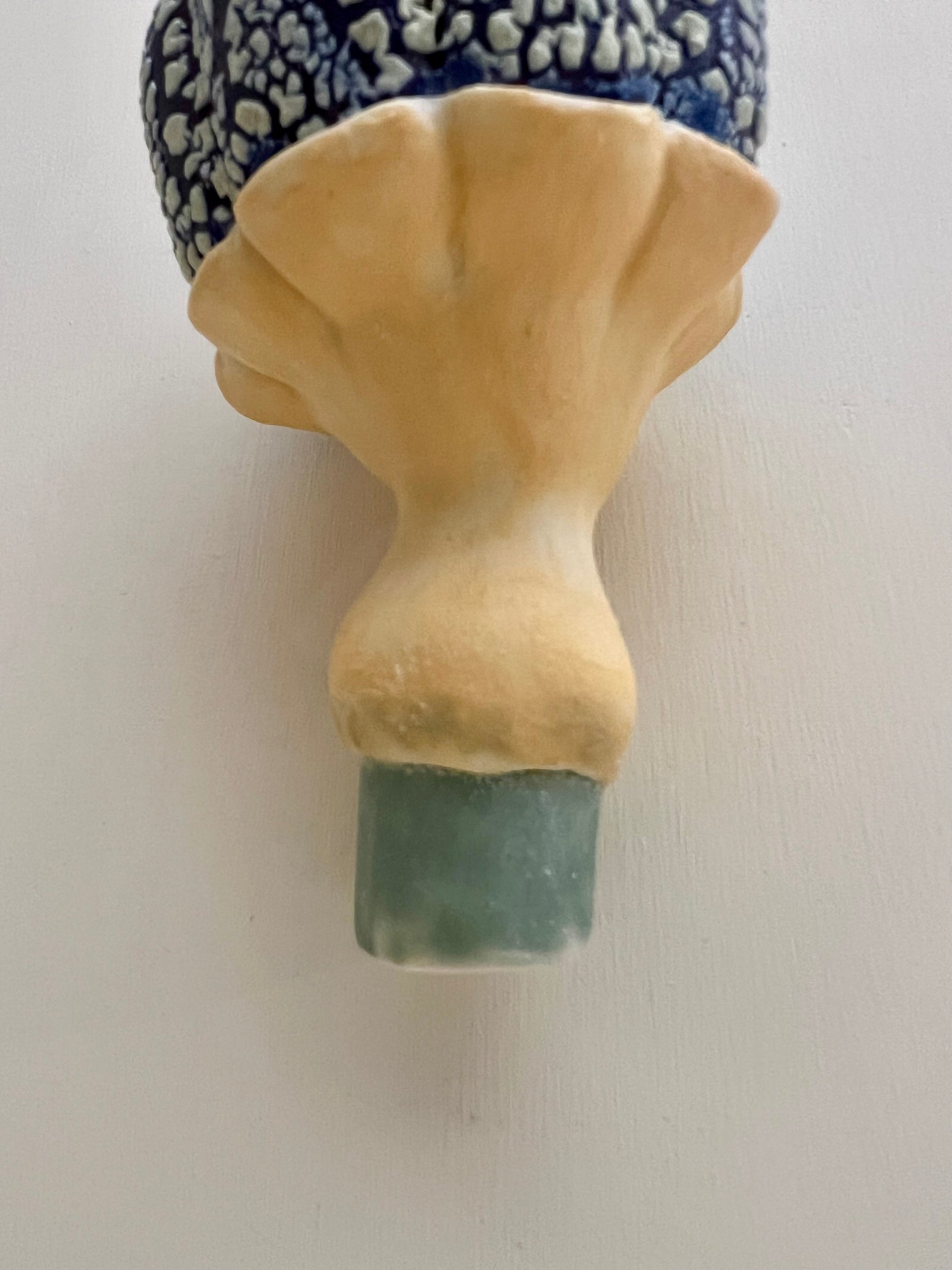 closer view of stem