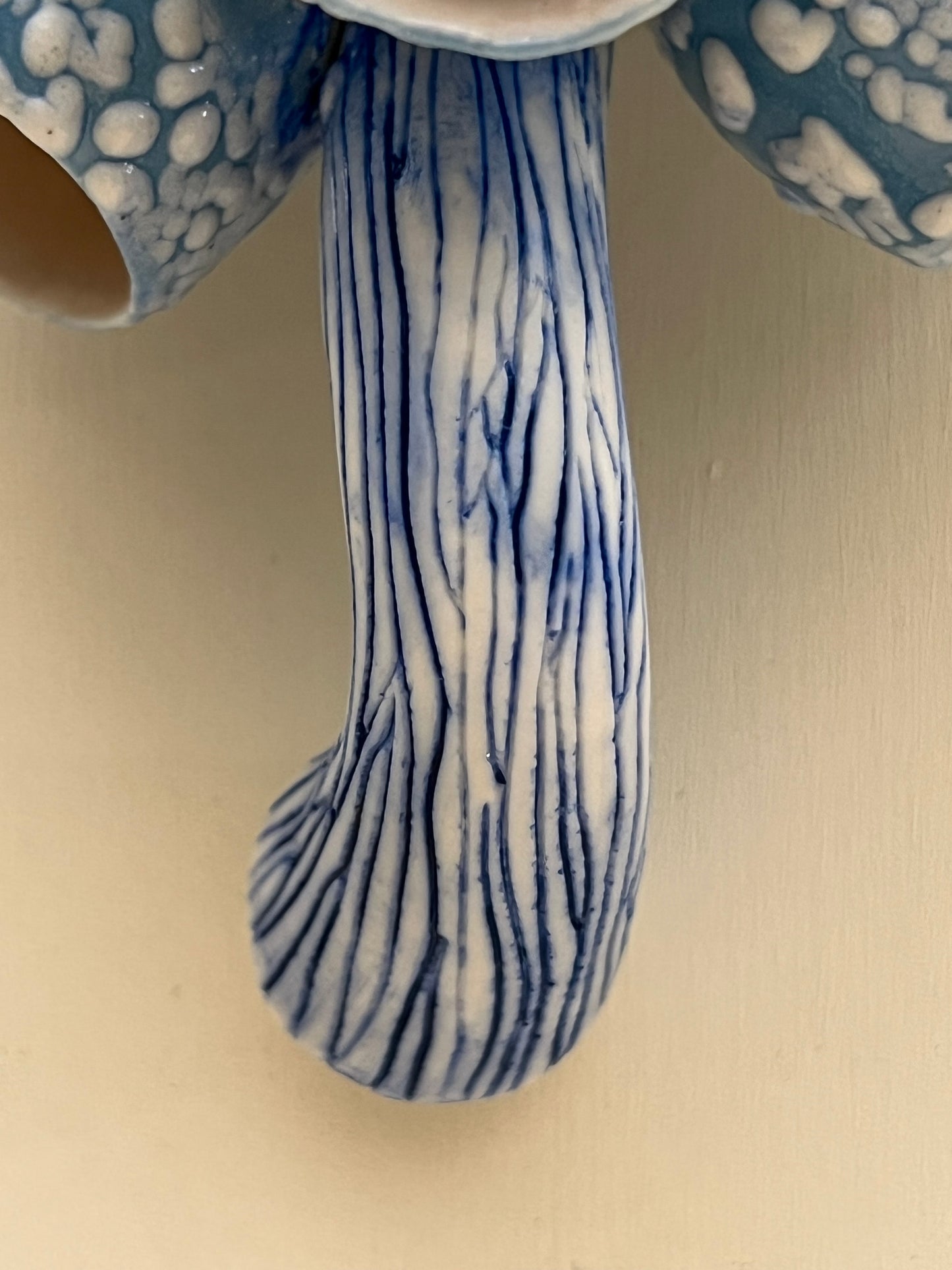 closer view of the stem