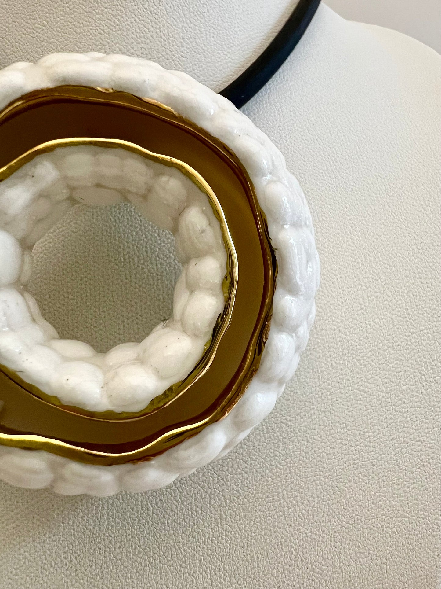 HALO - White Crawling Gold Aperture Pendant