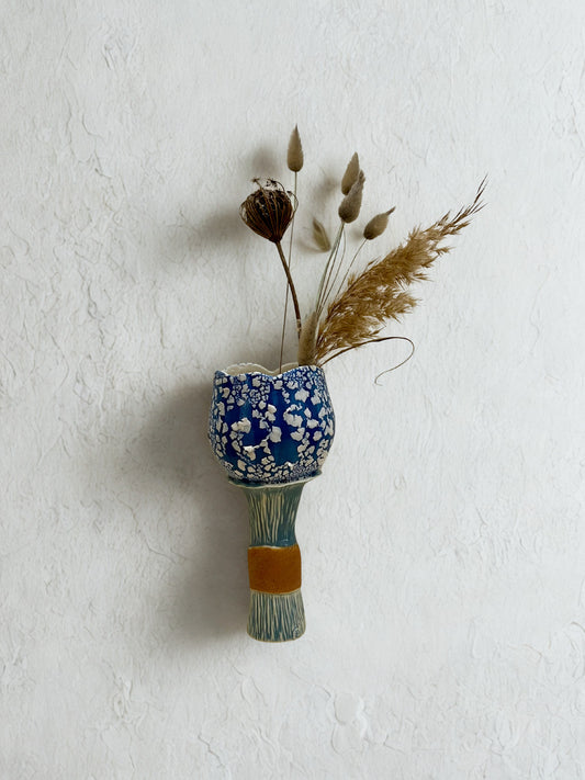 Overall view with object attached to wall